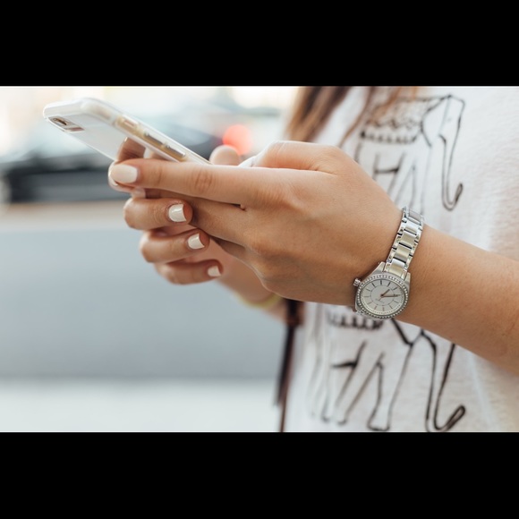 Meet your Posher, Bailey - Picture 1 of 1